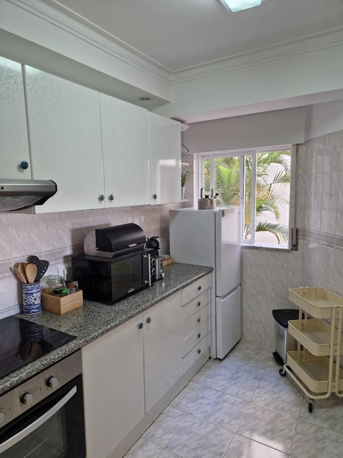 Apartamento T2 Palmeira Gale-Praia Da Gale Гия Екстериор снимка